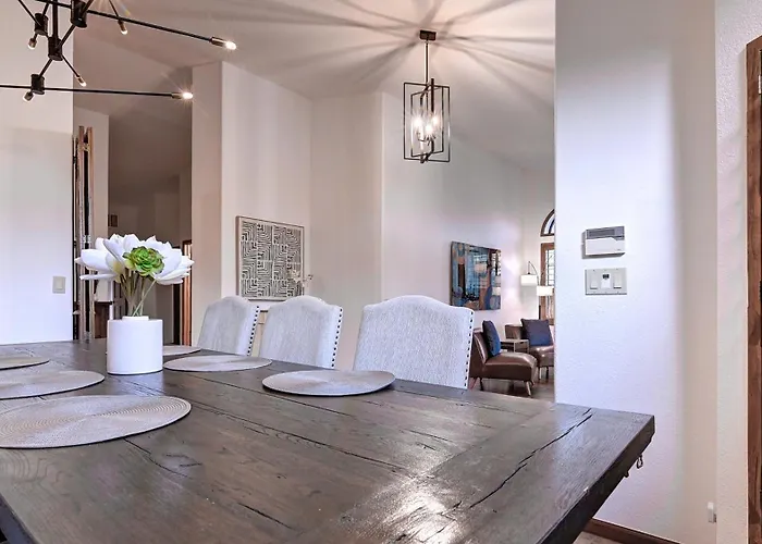 Holiday home Entertainers Dream In Scottsdale Wpool And Games *