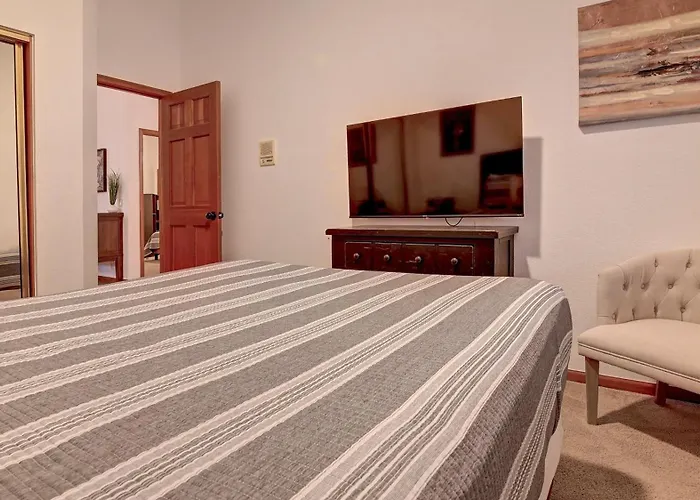 Holiday home Entertainers Dream In Scottsdale Wpool And Games *